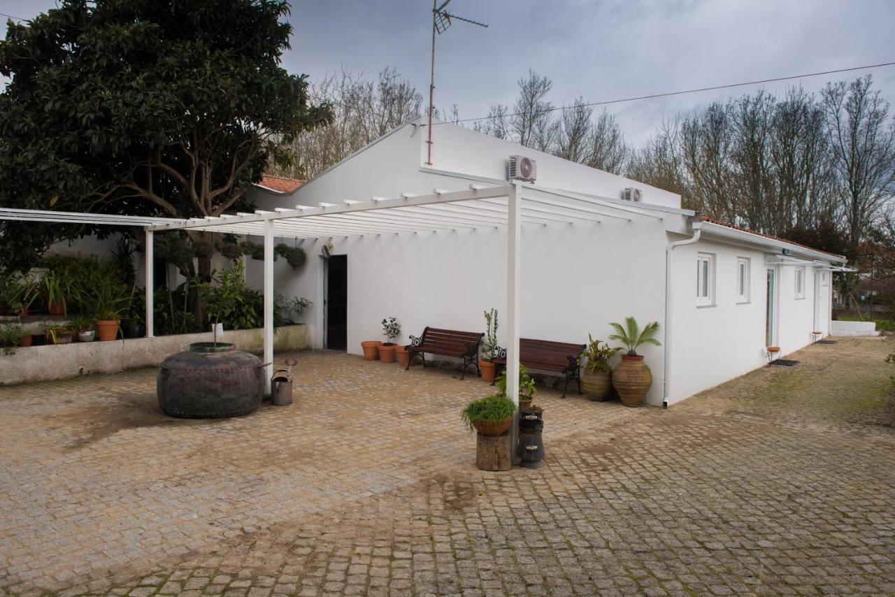 Casa Dos Castanheiros Hotel Vila Verde  Luaran gambar
